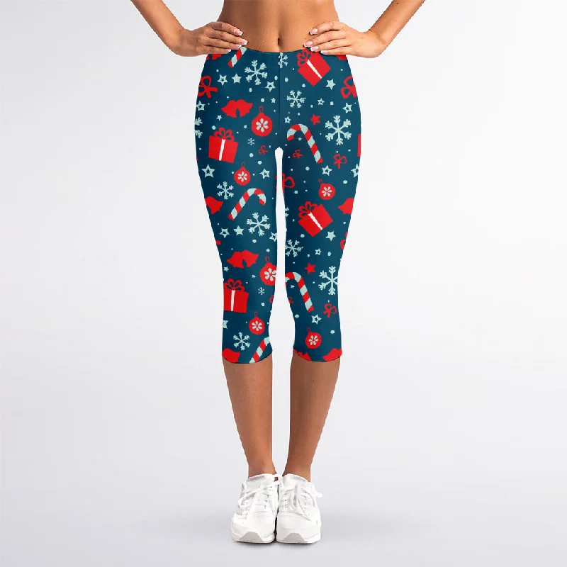 Christmas Holiday Elements Pattern Print Women's Capri Leggings Fashionable Seamless Leggings Christmas Holiday Elements Pattern Print Women's Capri Leggings Fashionable Seamless Leggings