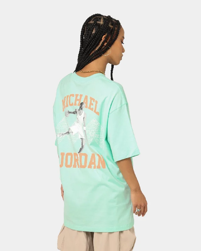 Jordan Women's Heritage Oversized Graphic T-Shirt Mint Foam Chenille Blend Fleece Blend Nylon Blend Jordan Women's Heritage Oversized Graphic T-Shirt Mint Foam Chenille Blend Fleece Blend Nylon Blend