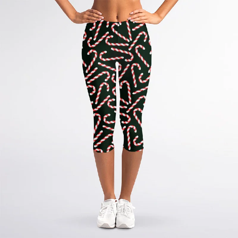 Christmas Candy Cane Pattern Print Women's Capri Leggings Fashionable Plus-Size Activewear Christmas Candy Cane Pattern Print Women's Capri Leggings Fashionable Plus-Size Activewear