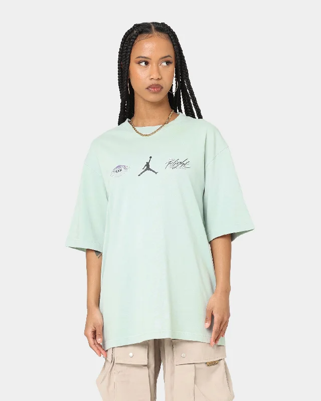 Jordan Flight Heritage '85 Short Sleeve Crewneck T-Shirt Seafoam Elasticated Padded Insulated Jordan Flight Heritage '85 Short Sleeve Crewneck T-Shirt Seafoam Elasticated Padded Insulated