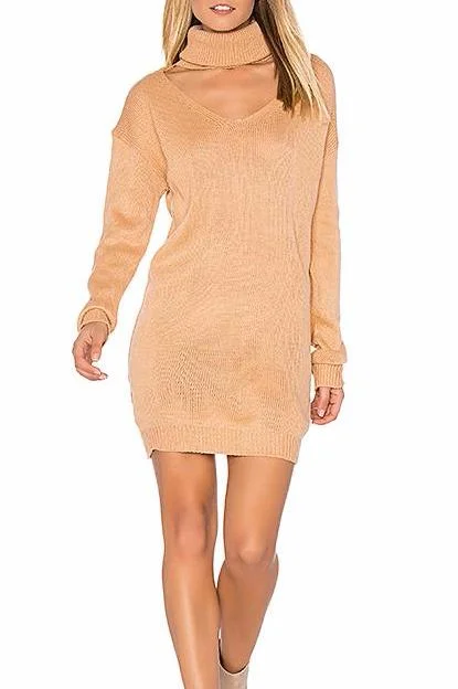 CUT IT OUT SWEATER DRESS Fleece Fabric Down Fabric Feather Fabric
