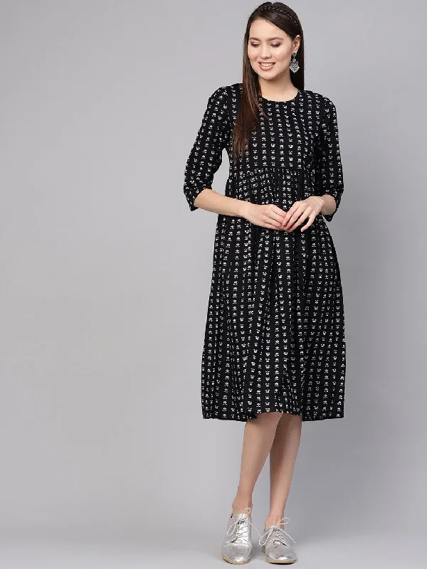 NOZ2TOZ Women Black & Off-White Printed A-Line Dress