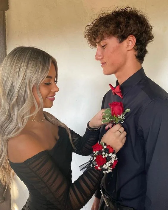 Women's Contrast Mesh Off The Shoulder Ruched Pencil Hem Fitted Homecoming Dress Y2572 Women's Contrast Mesh Off The Shoulder Ruched Pencil Hem Fitted Homecoming Dress Y2572