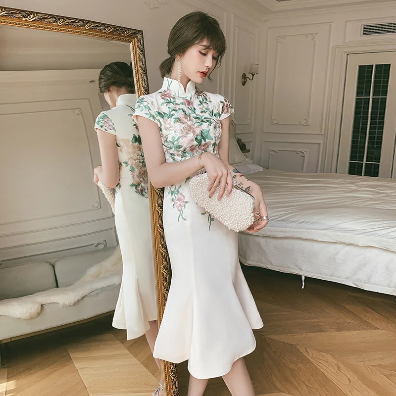 Cap Sleeve Floral Embroidery Cheongsam Top Mermaid Chinese Prom Dress