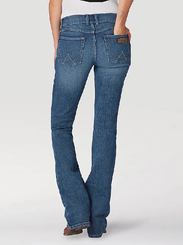 Wrangler Retro Women's Mae Boot Cut Jean In Megan