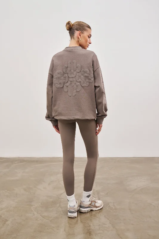 EMBLEM OVERSIZED SWEATSHIRT - COCOA