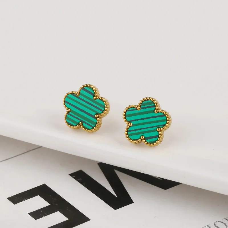 Earrings-1 / 20cm / Free