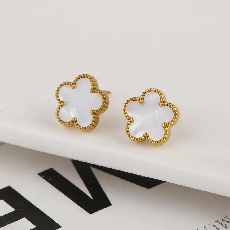 Earrings-3 / 20cm / Free