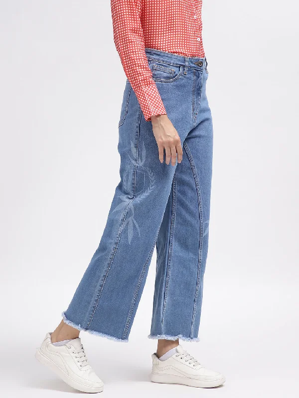 Iconic Women Blue Printed Flared Jeans