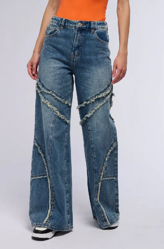 JUST A FEELING DISTRESSED DENIM PANT