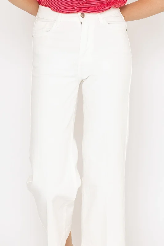 Windy Crop White Denim Jeans