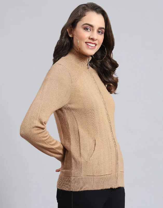 Women Brown Solid H Neck Full Sleeve Cardigan