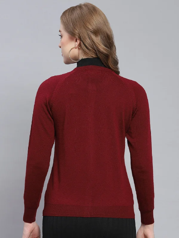 Women Maroon Solid Round Neck Full Sleeve Cardigans