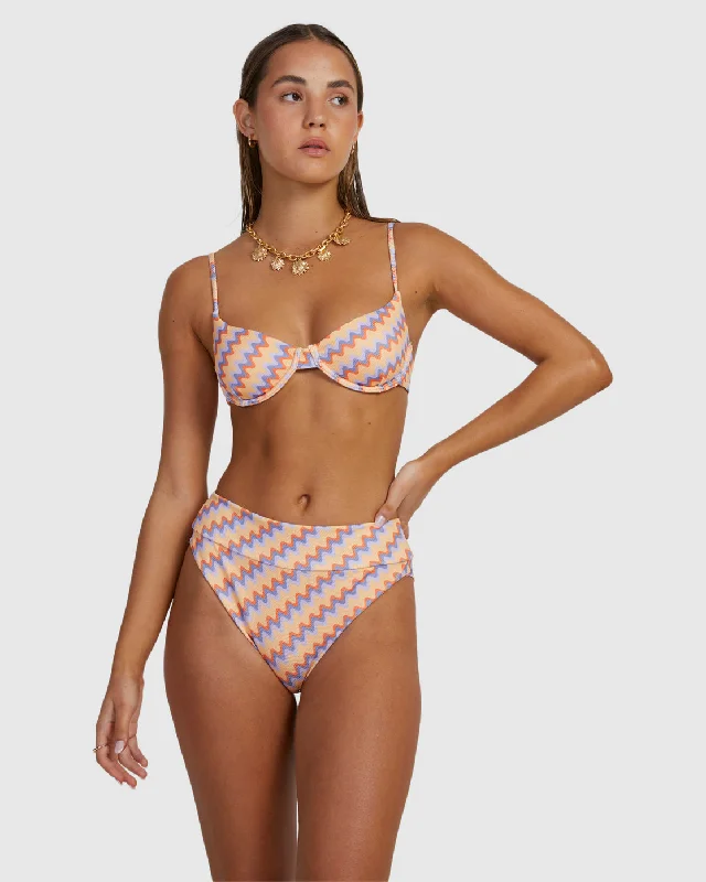 Retro Wave Cheeky Bikini Bottoms - Melon