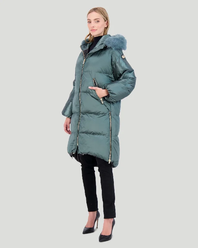 Après-Ski Jacket with Detachable Toscana Shearling Lamb Hood Trim