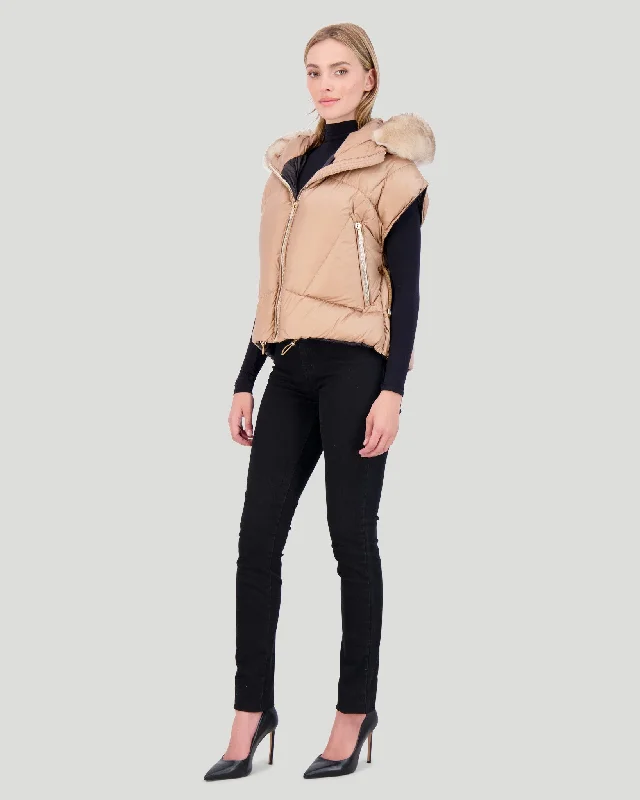 Après-Ski Vest with Detachable Toscana Shearling Lamb Hood Trim