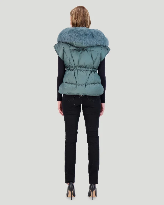 Après-Ski Vest with Detachable Toscana Shearling Lamb Hood Trim